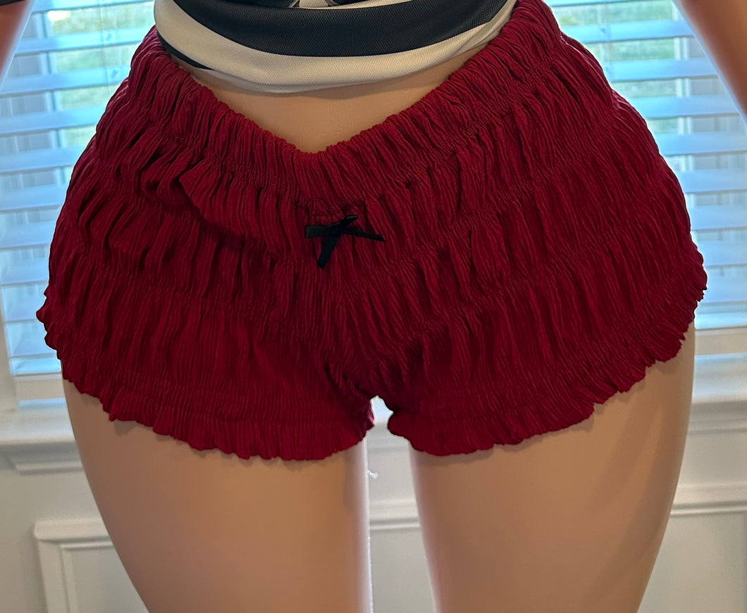 Ruffle some feathers shorts (Dk red)